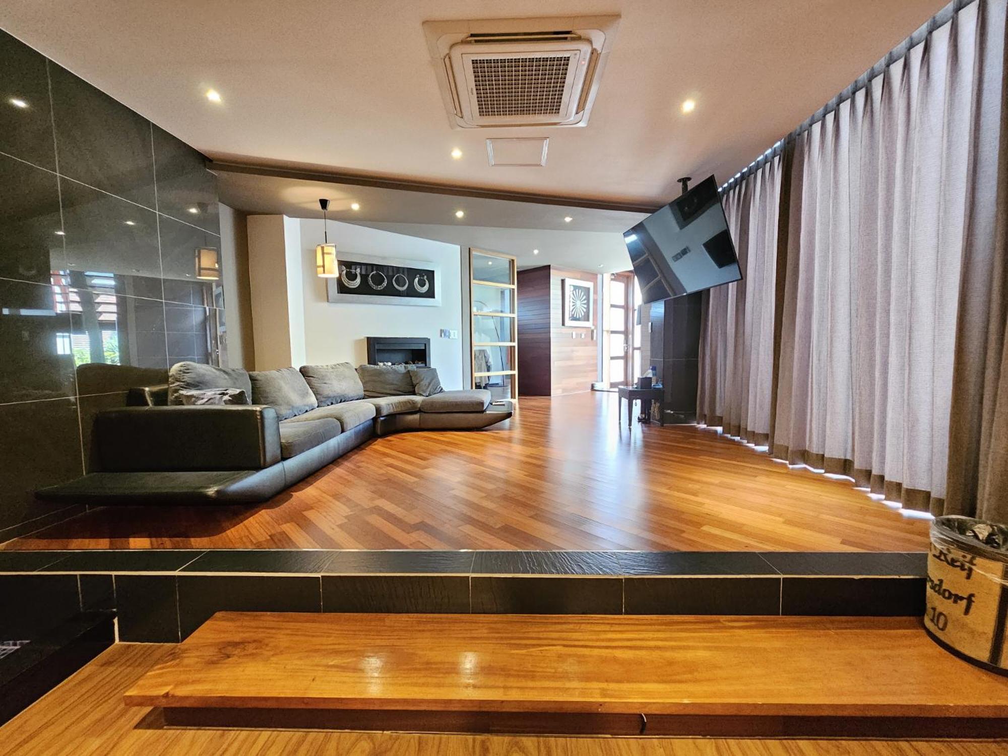 Jeju Hotel Scarboro Seogwipo Esterno foto